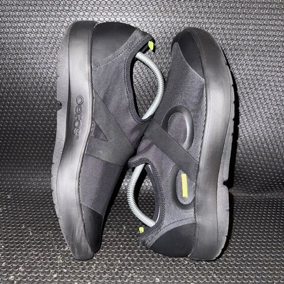 Oofos OOmg Fibre Low Black Gray Slip On Comfort Sneakers Shoes Men’s Size 10.5